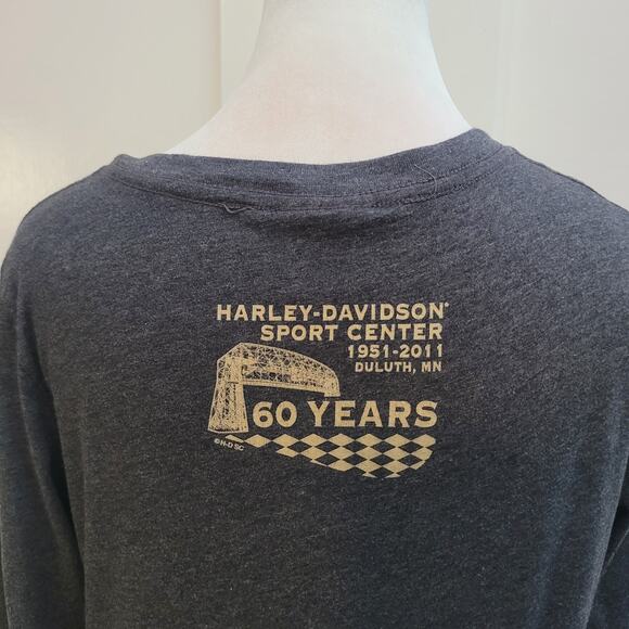 Harley-Davidson Size L Gray Long Sleeve V-Neck Duluth MN Logo Graphic Tee - Picture 4 of 10
